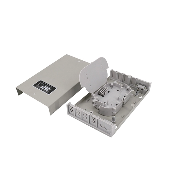Photovoltaic distribution box reclosing