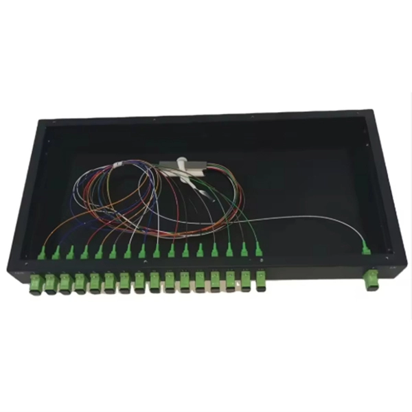 Vertical cable tray dimensions for distribution boxes
