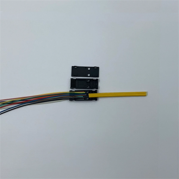 Ukrainian wired optical receiver