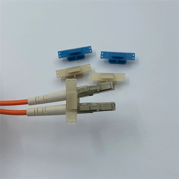 Is the small busbar energized for the warning signal