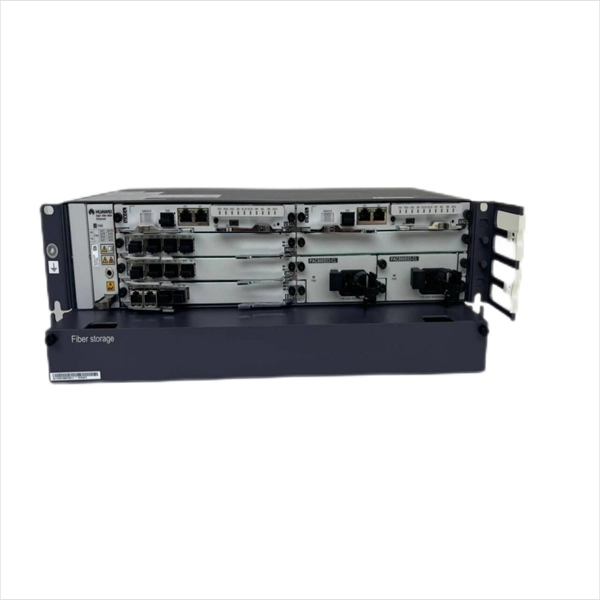 How to organize patch cables using a server rack cable management panel