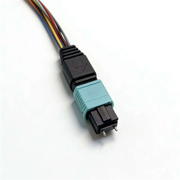 Netherlands 16-core fiber optic distribution box